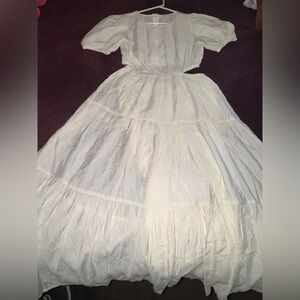 mine White Tiered Puff Sleeve Maxi Dress